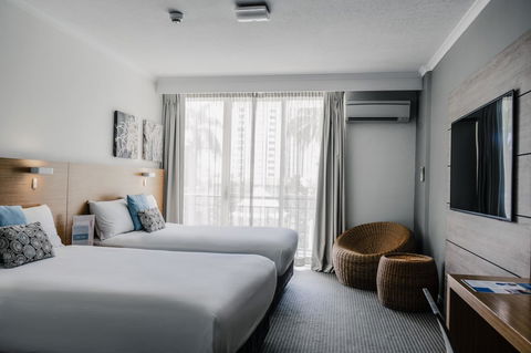 Novotel Cairns Oasis Resort - St Kilda Accommodation 3