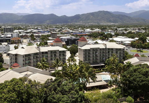Novotel Cairns Oasis Resort - St Kilda Accommodation 38