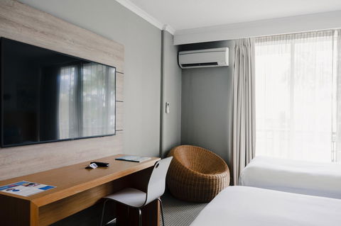 Novotel Cairns Oasis Resort - St Kilda Accommodation 26