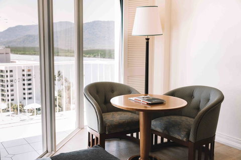 Pullman Cairns International - St Kilda Accommodation 10