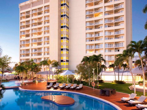 Pullman Cairns International - St Kilda Accommodation 40