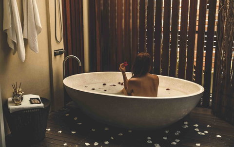 Pullman Cairns International - St Kilda Accommodation 11