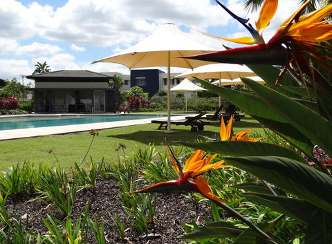 Waterfront Resort Villa With Buggy - St Kilda Accommodation 24