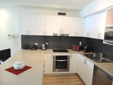 Waterfront Resort Villa With Buggy - St Kilda Accommodation 7