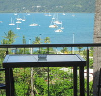 Waterview Airlie Beach - St Kilda Accommodation