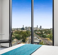 Essence Suites Taringa - St Kilda Accommodation
