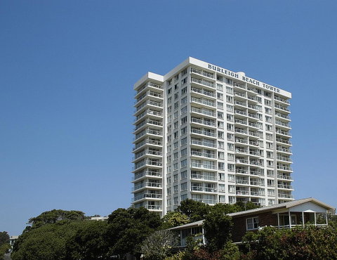 Burleigh Beach Tower - St Kilda Accommodation 4