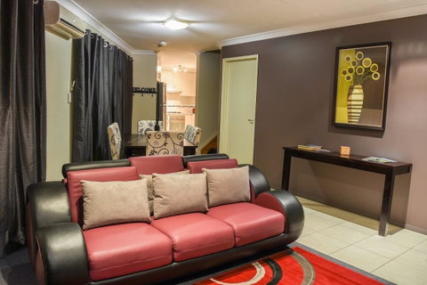 Atricom - St Kilda Accommodation 0