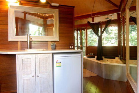 Cairns Rainforest Retreat - St Kilda Accommodation 4