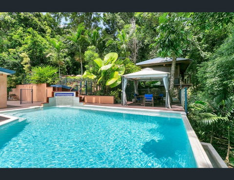 Cairns Rainforest Retreat - St Kilda Accommodation 6