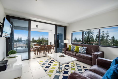 Ultra Broadbeach - St Kilda Accommodation 11