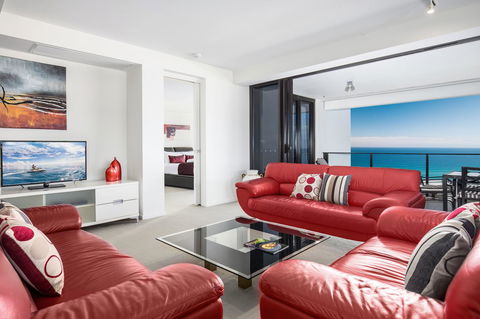 Ultra Broadbeach - St Kilda Accommodation 17