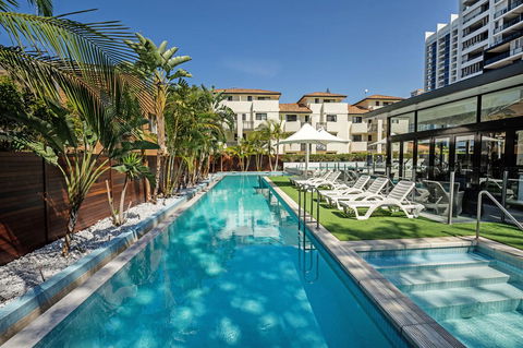 Ultra Broadbeach - St Kilda Accommodation 5