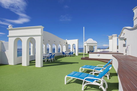 ULTIQA Burleigh Mediterranean Resort - St Kilda Accommodation 26