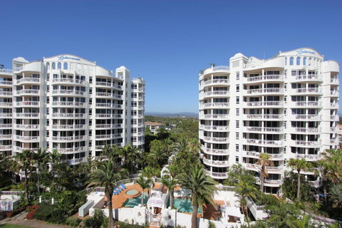 ULTIQA Burleigh Mediterranean Resort - St Kilda Accommodation 29