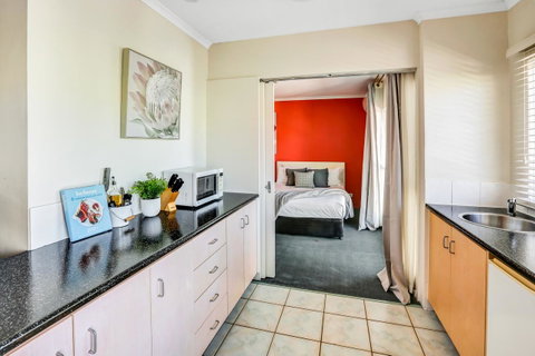 Coral Tree Inn - St Kilda Accommodation 27