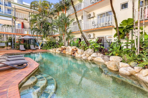 Coral Tree Inn - St Kilda Accommodation 24