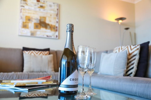 Oscar On Main Beach Resort - St Kilda Accommodation 15