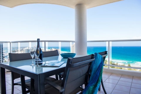 Oscar On Main Beach Resort - St Kilda Accommodation 1