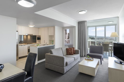 Apartments @ 108 Albert - St Kilda Accommodation 24