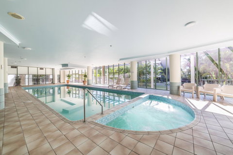 The Meriton Apartments On Main Beach - St Kilda Accommodation 0