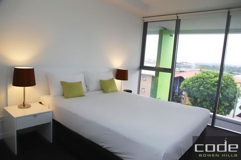 Code Apartments - St Kilda Accommodation 17