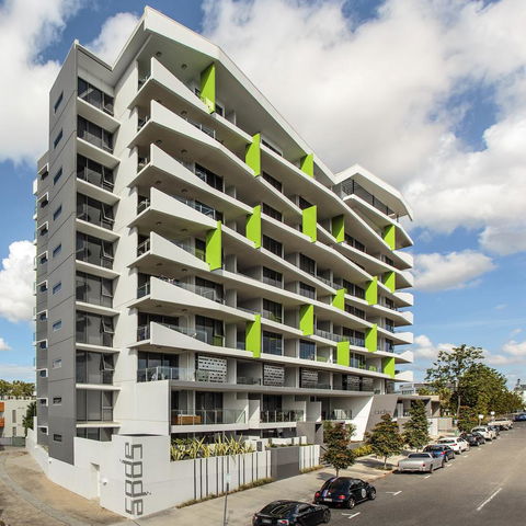 Code Apartments - St Kilda Accommodation 8