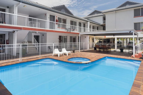 Sunshine Beach Resort - St Kilda Accommodation 0