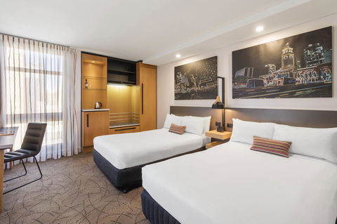 Mercure Brisbane King George Square - St Kilda Accommodation 4