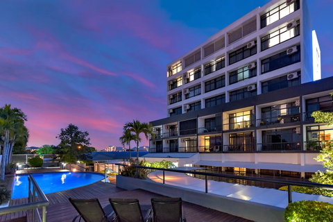 Sunshine Tower Hotel - St Kilda Accommodation 3