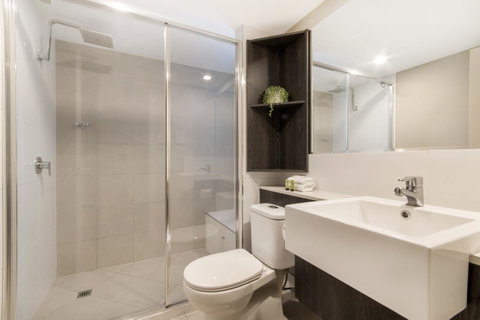 Sunshine Tower Hotel - St Kilda Accommodation 7