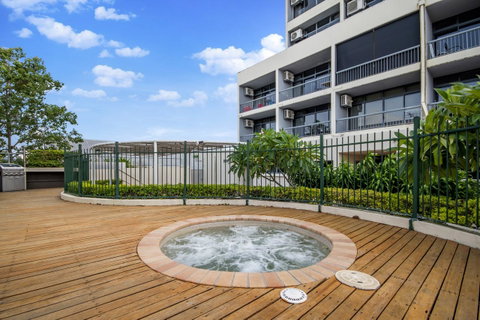 Sunshine Tower Hotel - St Kilda Accommodation 13