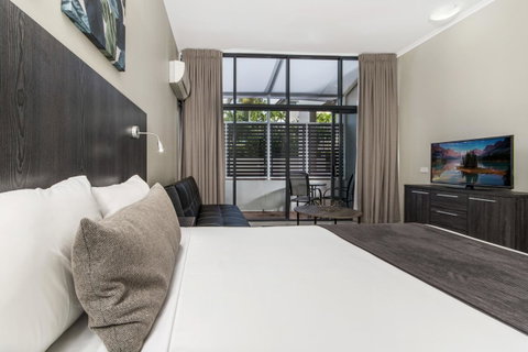 Sunshine Tower Hotel - St Kilda Accommodation 18