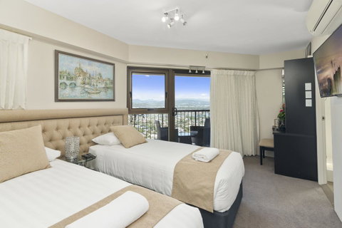 Burleigh Esplanade Apartments - St Kilda Accommodation 34