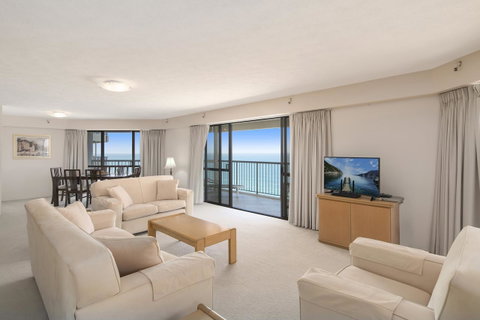 Burleigh Esplanade Apartments - St Kilda Accommodation 16