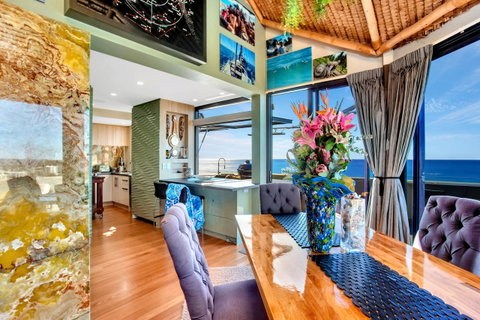 Burleigh Esplanade Apartments - St Kilda Accommodation 2