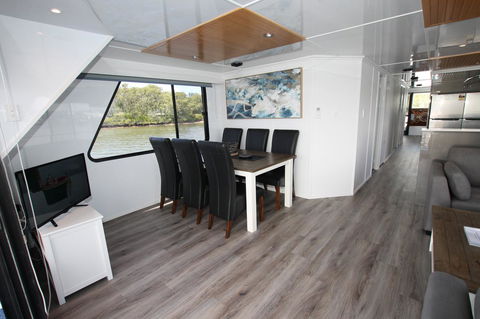 Coomera Houseboats - St Kilda Accommodation 36