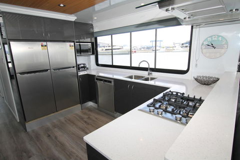 Coomera Houseboats - St Kilda Accommodation 37