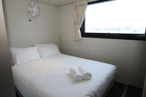 Coomera Houseboats - St Kilda Accommodation 22