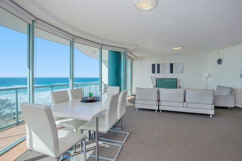 The Waterford On Main Beach - St Kilda Accommodation 16