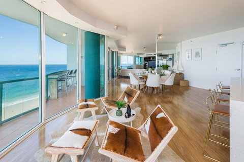 The Waterford On Main Beach - St Kilda Accommodation 6