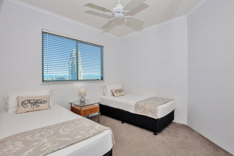 The Waterford On Main Beach - St Kilda Accommodation 28