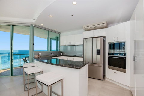 The Waterford On Main Beach - St Kilda Accommodation 24