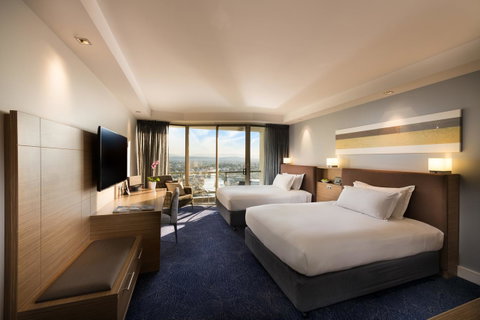 Sofitel Gold Coast Broadbeach - St Kilda Accommodation 6