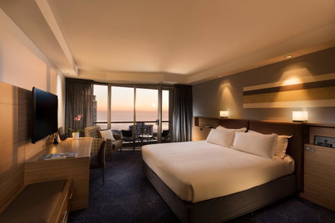 Sofitel Gold Coast Broadbeach - St Kilda Accommodation 18