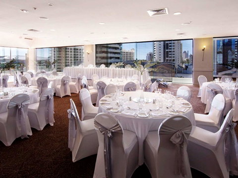 Sofitel Gold Coast Broadbeach - St Kilda Accommodation 36