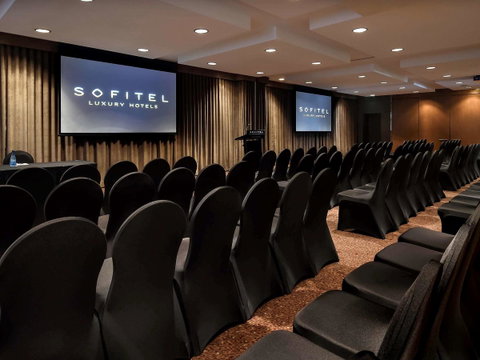 Sofitel Gold Coast Broadbeach - St Kilda Accommodation 38