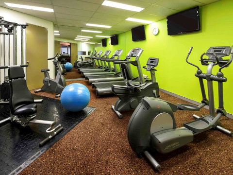 Sofitel Gold Coast Broadbeach - St Kilda Accommodation 39