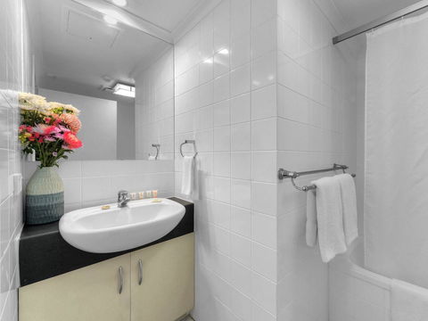 Central Brunswick Apartment Hotel - St Kilda Accommodation 21