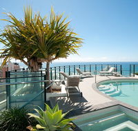 Wave Apartments Broadbeach - St Kilda Accommodation